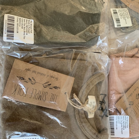 The Simple Folk 0-3 month clothing bundle / lot - Picture 2 of 9